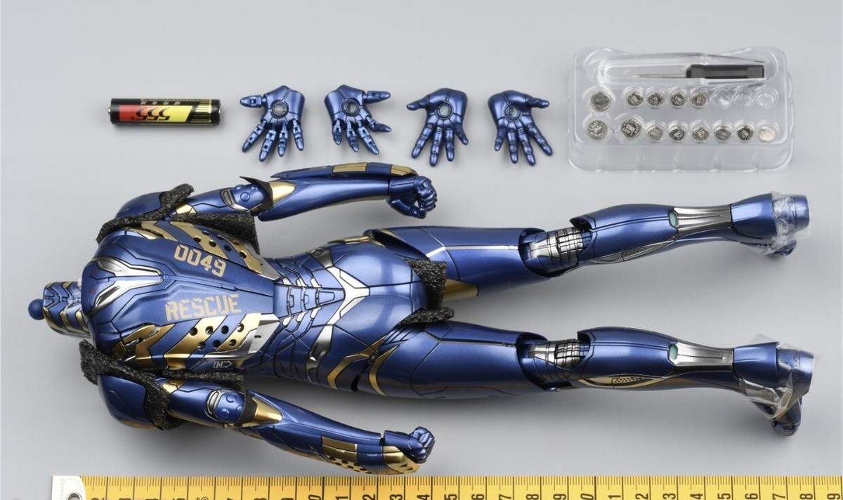 アディダス　ホットトイズ Rescue Mark XLIX 1/6 Hot Toys Avengers: Endgame - Rescue 1/6th Scale Collectible