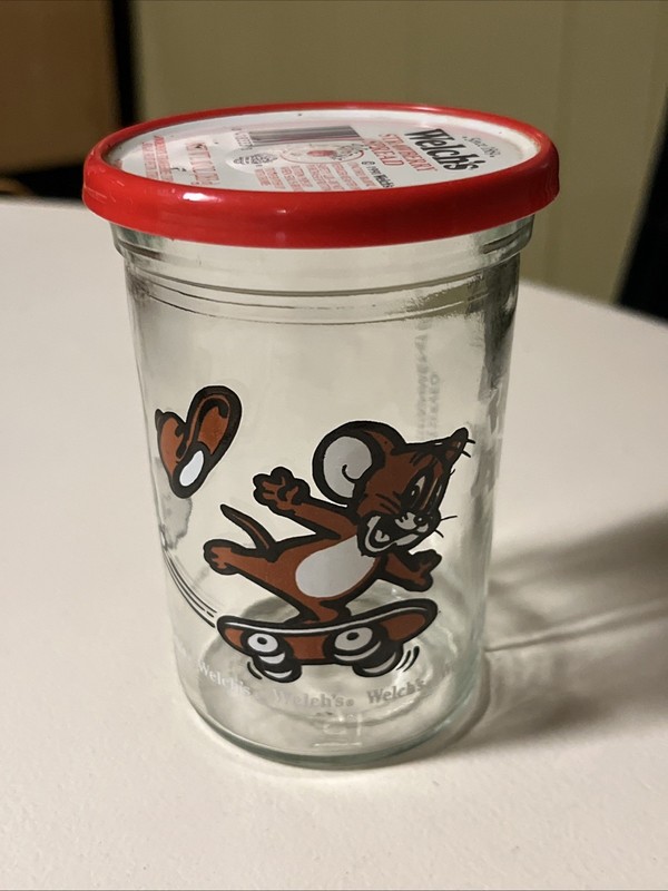 Vintage~Tom and Jerry Welch's 1990 Collector Glass Jelly Jar/Cup