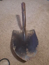 Vintage Razor Back Shovel / Spade Head