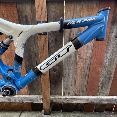 GT・i-drive XCR3000 MTB フルサスマウンテンバイク GT・i-drive XCR3000 MTB フルサスマウンテンバイク - メルカリ