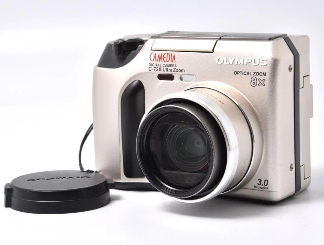 【新品未使用】OLYMPUS CAMEDIA C-720 Ultra Zoom Olympus CAMEDIA™ C-720 Ultra Zoom Digital camera with SmartMedia