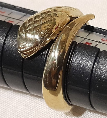 *SCHWERER ''COILED SNAKE RING'' 9 kt 375 Gelbgold. Größe M. 5,50 Gramm in Geschenkbox*