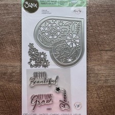 Sizzix Blooming Heart Framelits with Stamps