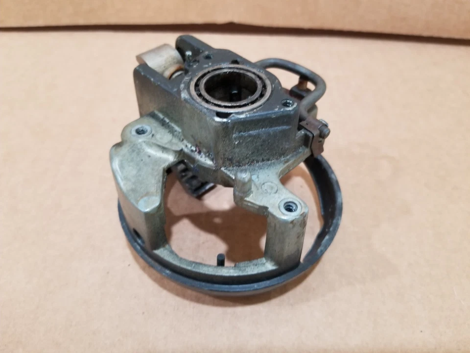 80-91 Ford Truck Bronco Tilt Steering Column Bearing Housing - Image 2 of 4