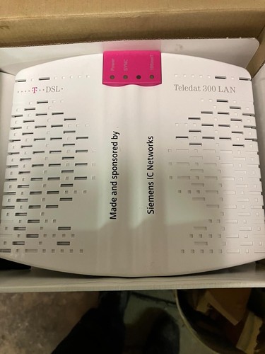 Teledat 300 LAN mit Netz- und LAN Kabel
