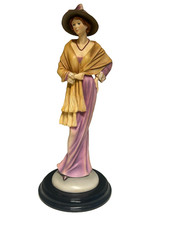 Vintage The Leonardo Collection Figurine Height 31cm