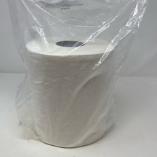 Georgia-Pacific GP PRO enMotion 8" x 700' Paper Towel Roll, White, 89420 Single