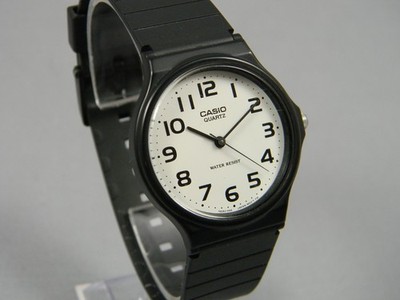 Vtg Casio Watch Men/Women 34mm Black Case White Dial Easy Reader New Battery
