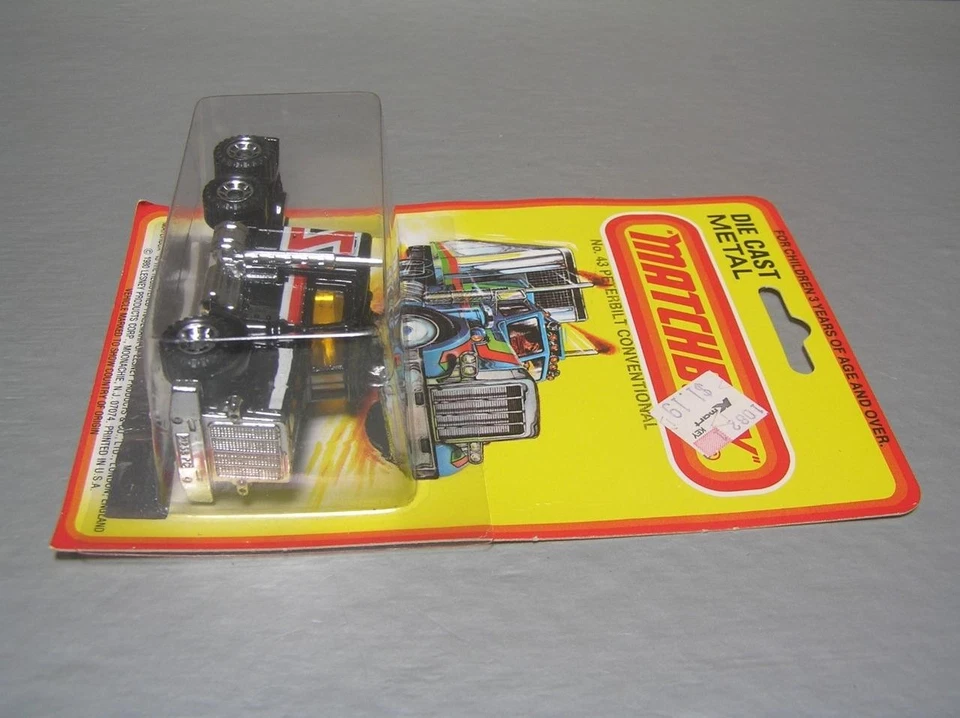 Matchbox Superfast MB43 Peterbilt Conventional in Super Scarce Blister Pack - Image 2 of 4