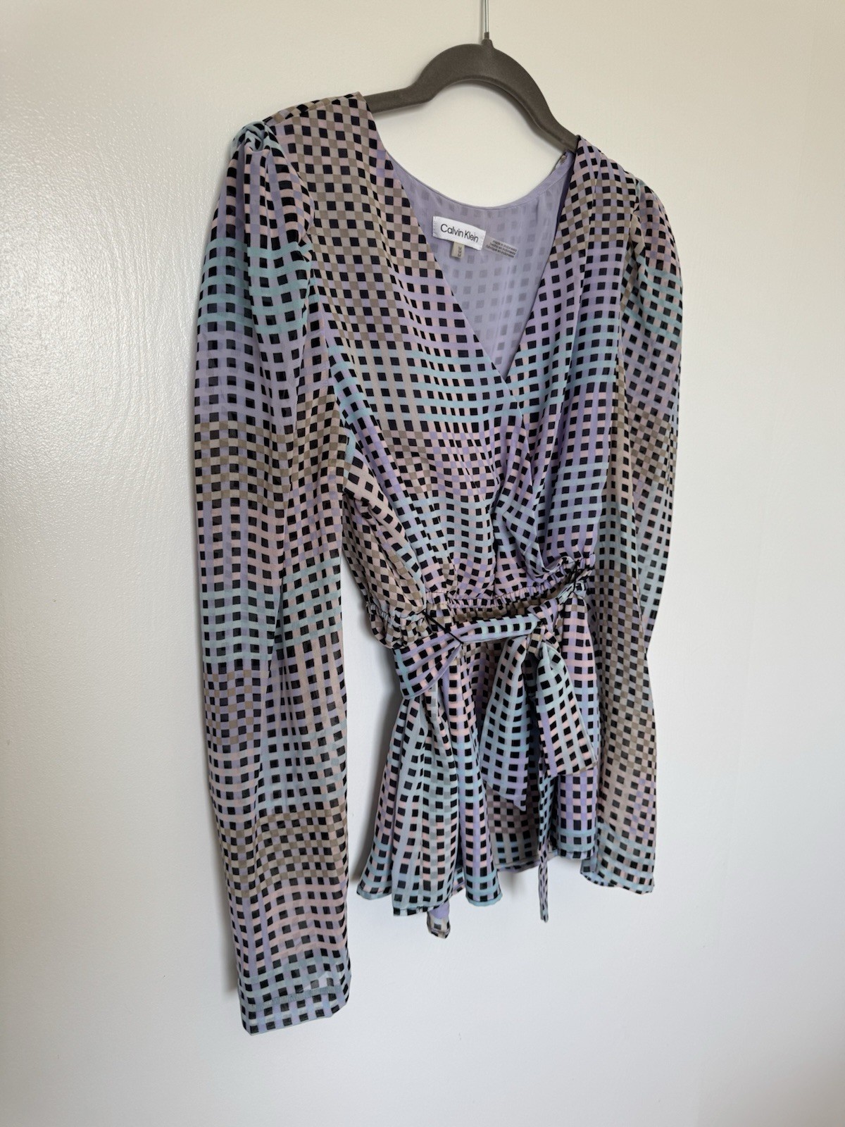 Beautiful Multicolored Grid Pattern Calvin Klein … - image 2