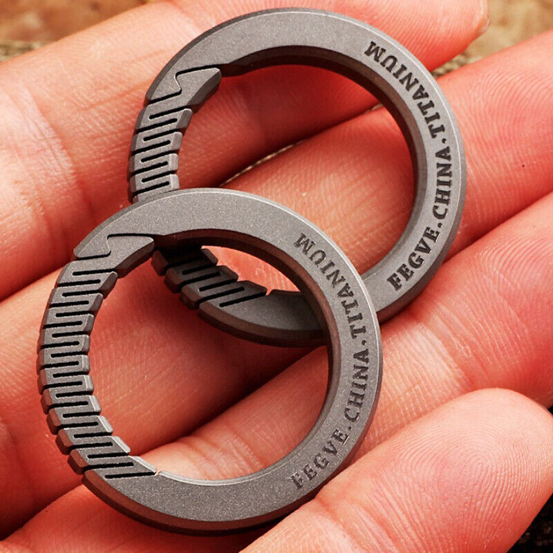 Titanium Alloy EDC Porable Keychain Ring Carabiner Key Belt Waist - Main Image