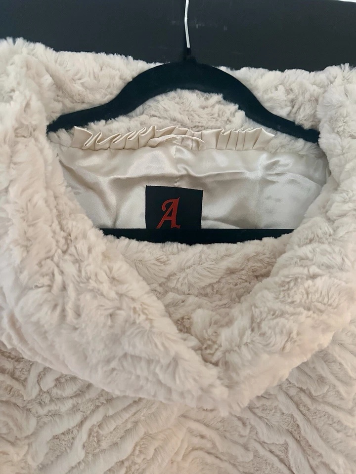 🩷Adrienne Landau- 2X Abrigo Blanco Imitación Piel 1/4 Cremallera Capa Pullover Chaqueta Nuevo Foto 2 de 4