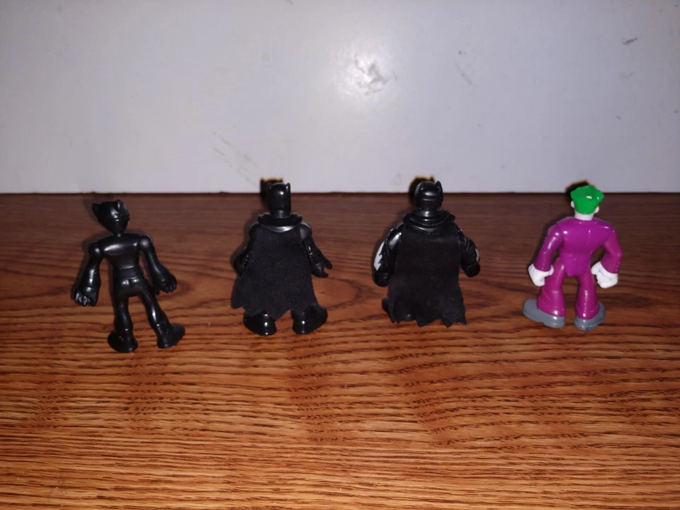 Lote de 4 figuras de superhéroes Imaginex DC Batman Catwoman Joker Foto 4 de 4