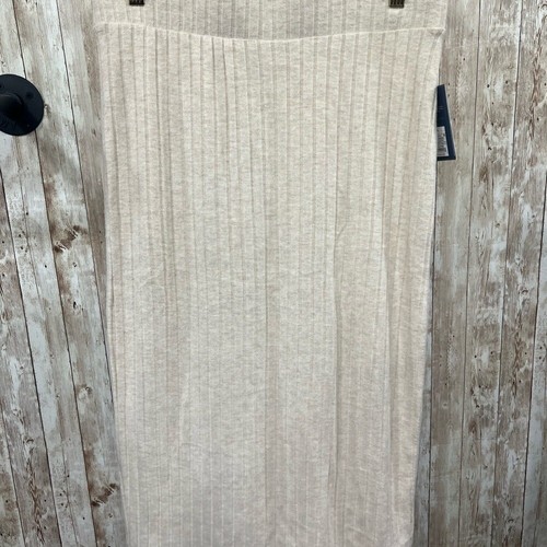 Heathered Cream Sweater Skirt - Picture 5 of 5