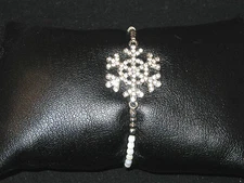 Crystal Snowflake Stretch Bracelet White seed beads Holiday Christmas Silvertone