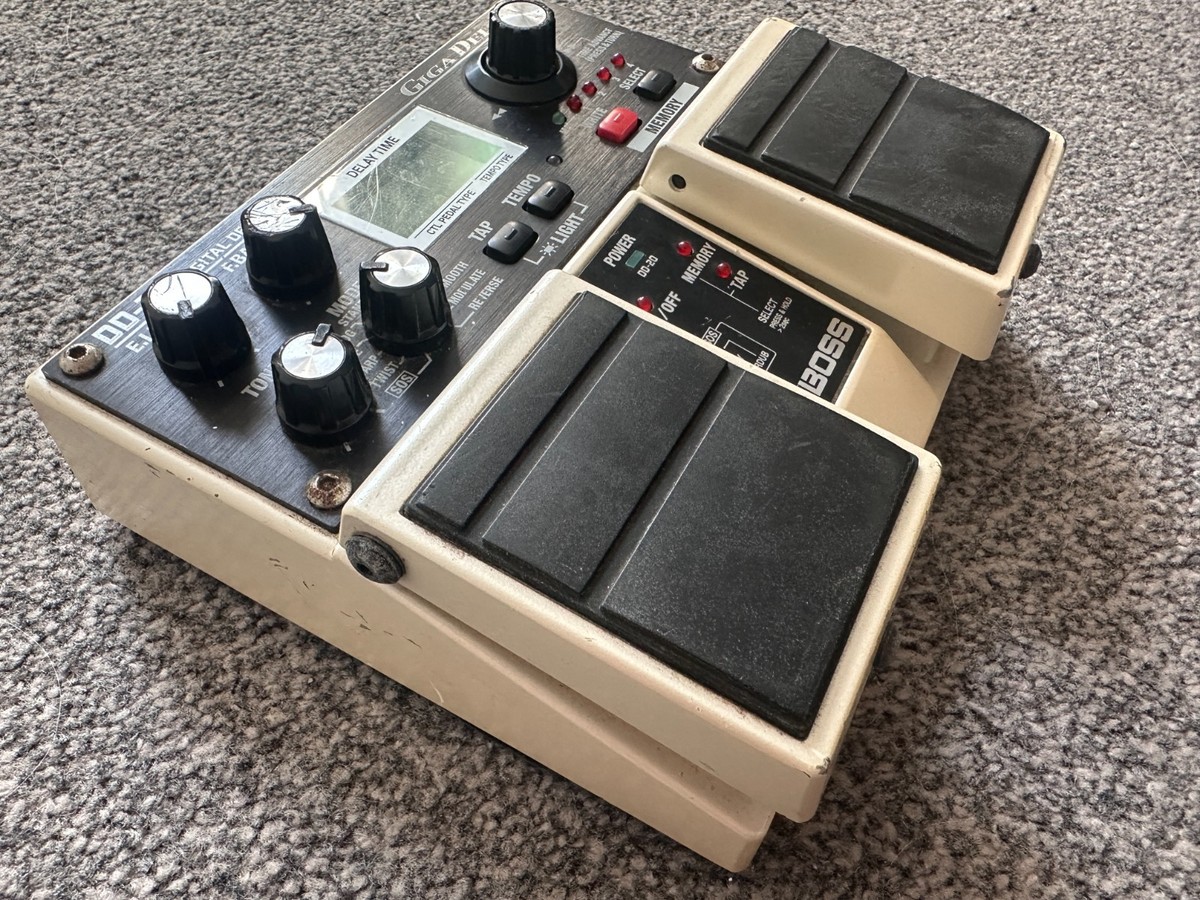 Boss Dd-20 Giga Delay Effects Pedal DD20 - Delivery for sale
