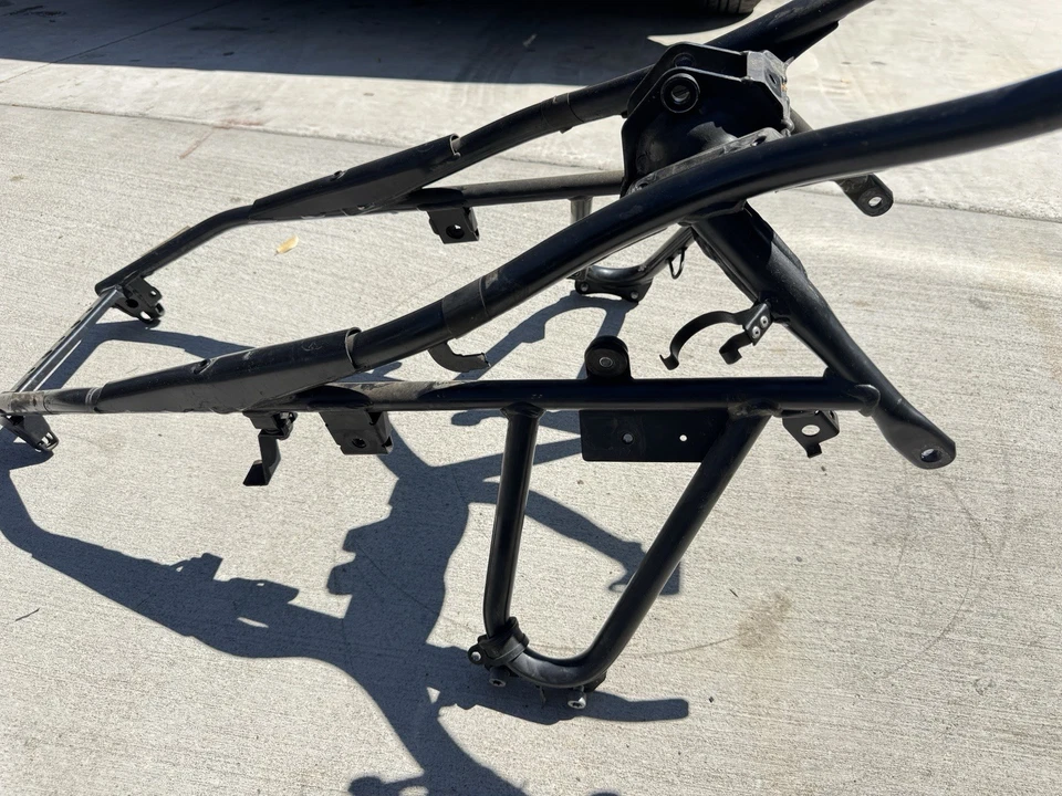 98-06 BMW R1150 R1150R R1150GS Rear Sub Frame Subframe Assembly - Image 3 of 4