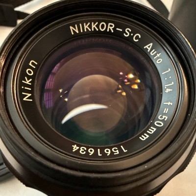 Nikon NIKKOR-S.C Auto 50mm f/1.4 Ai MF Lens F/R Cap Case 1561634
