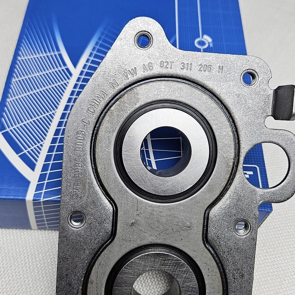 SKF Manual Gearbox Bearings Mount Assembly For VW AUDI SKODA 02T 5 Speed 5MT - Image 3 of 4