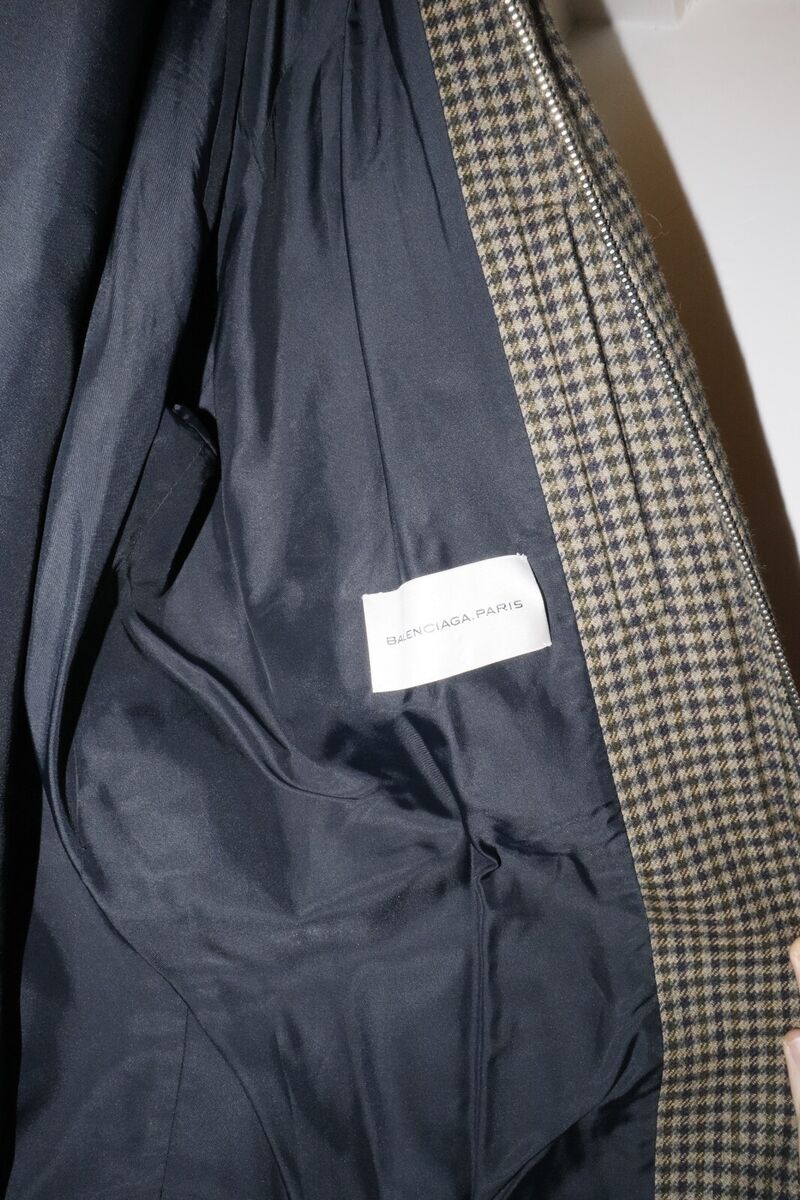 Balenciaga Wool Exterior Rayon Lining Brown Tan Black Balenciaga Wool Exterior Rayon Lining Brown Tan Black