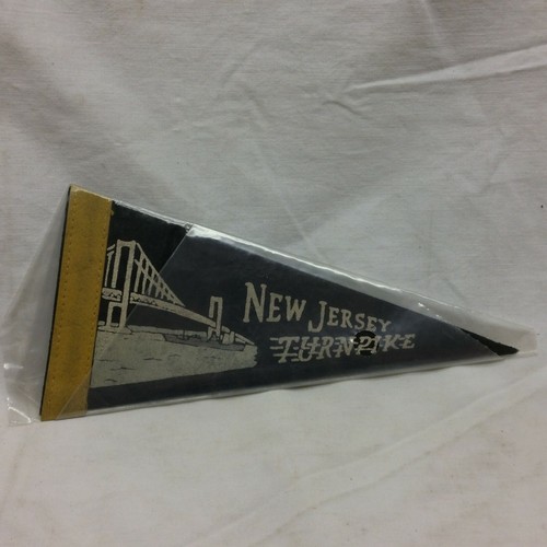 Vintage Pennant New Jersey Turnpike - Picture 1 of 6