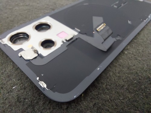 Apple iPhone 15 Pro Black Colour Back Glass Original Part + Components * - Picture 12 of 13