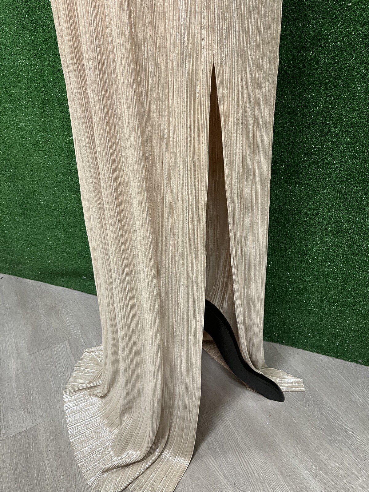 BCBGeneration gold long spaghetti strap dress siz… - image 3