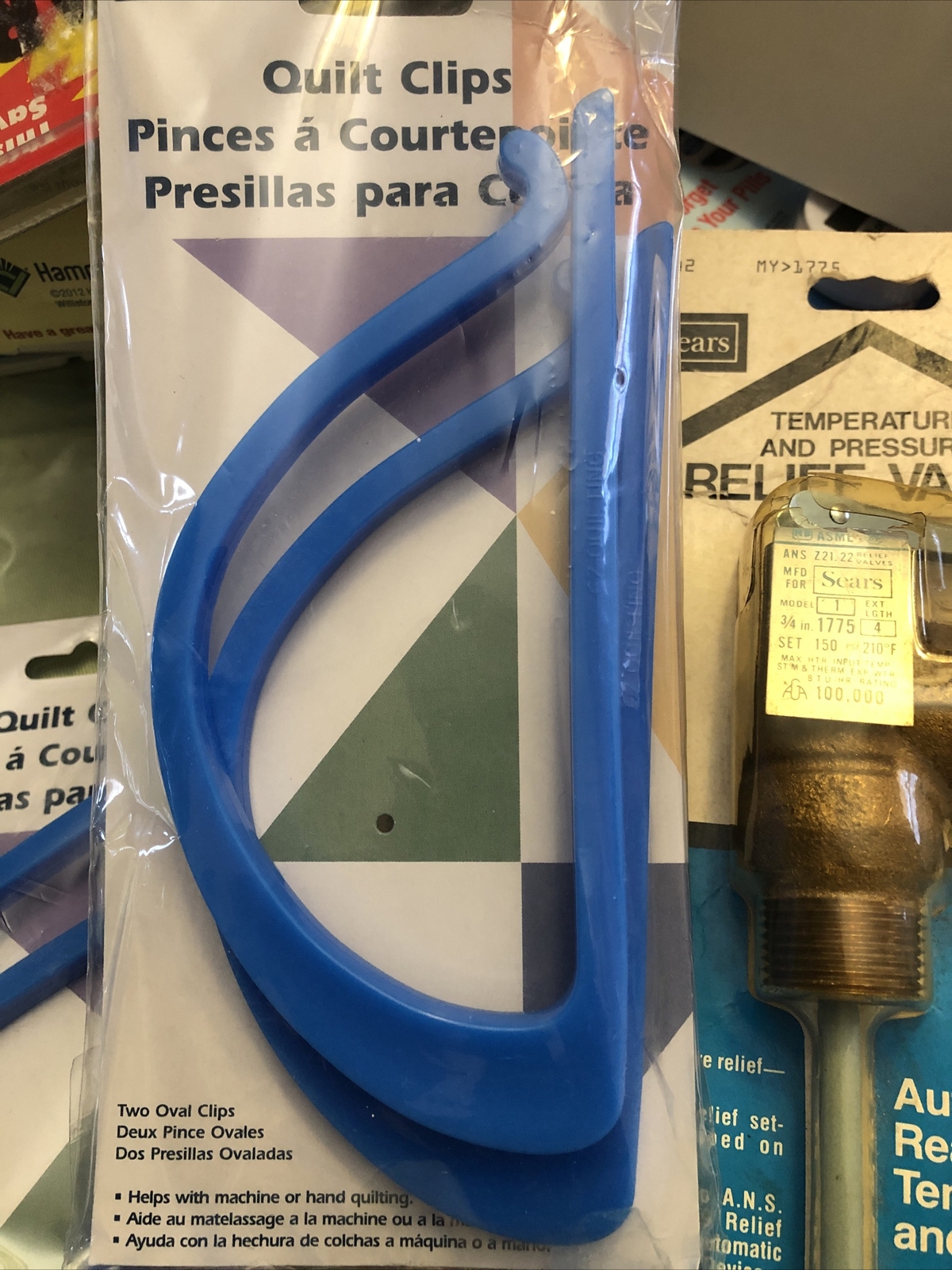 Two Wrights EZ Quilting Quilt Clips2/Pkg, (Total 4 Clips) Blue Colour