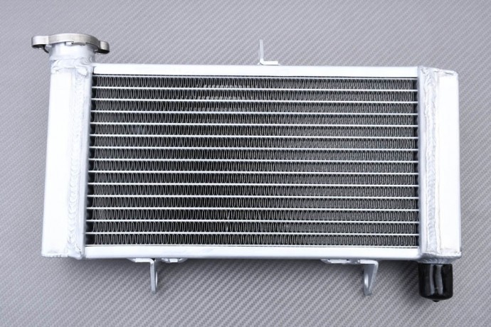 Radiateur eau CBR 500 R : optimisez vos sessions sur piste