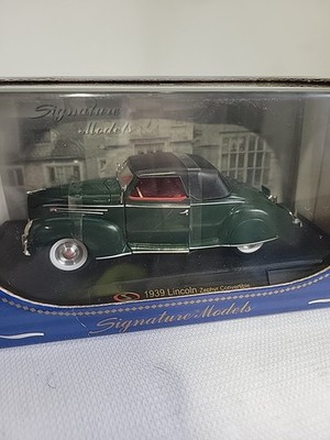 Signature Models 1939 Lincoln Zephyr Green Convertible 1:32 Scale