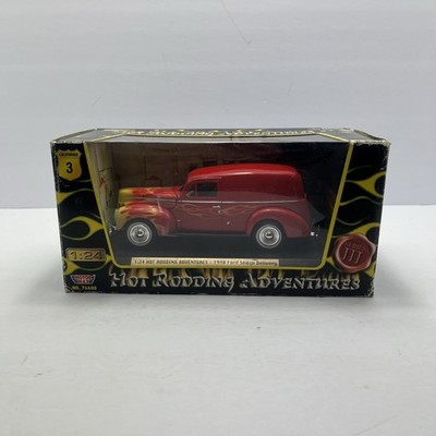 1940 Ford Sedan Delivery 1:24 Scale Diecast Hot Rodding Adventures
