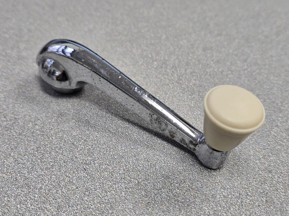 MANIVELA ENROLLADORA VENTANA CROMADA #3 ORIGINAL USADA VW BEETLE PORSCHE 356 356A Foto 3 de 4