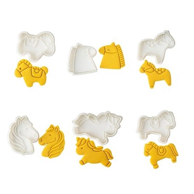 Unique Japanese Cartoon Horse Baking Molds Encourages Creative Cooking