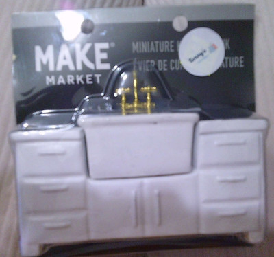NEW Make Market Mini miniature white ceramic Kitchen Sink for dollhouses