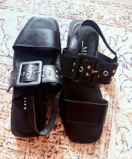Milli Gold Damen Sandalen EU 40 Schwarz Leder...