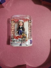 Bratz Mini  Fashion Flashback Series 4, 3, 2 ...