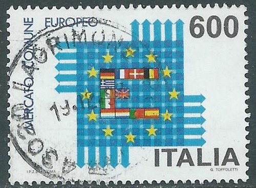 1992 ITALIA USATO MERCATO COMUNE EUROPEO SASSONE 2031 - IT3 - 第 1/1 張圖片