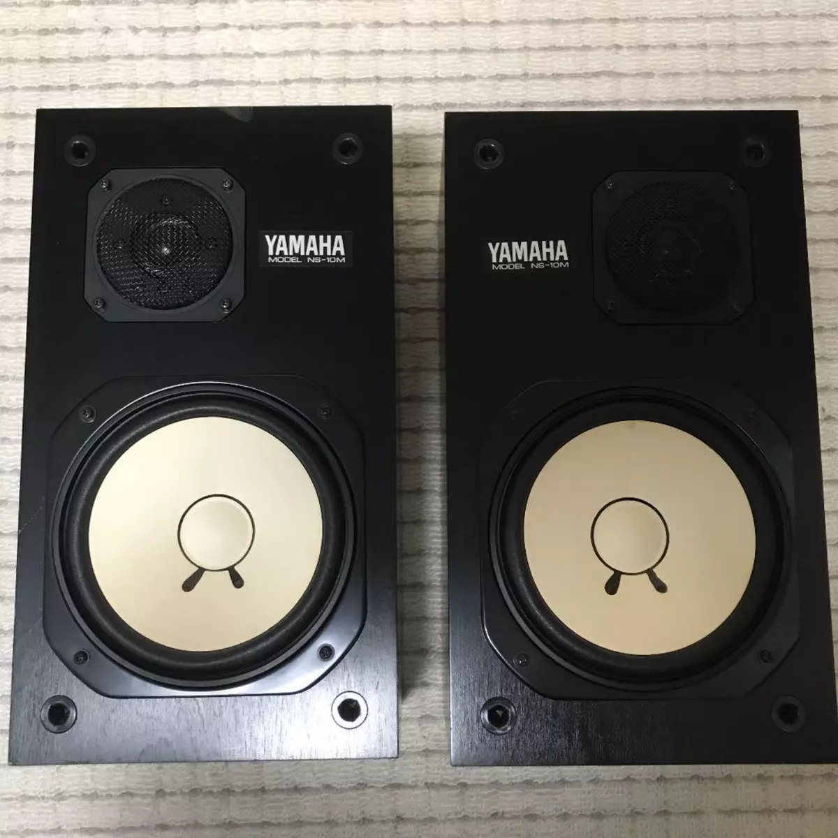 Yamaha NS 10 M Speaker System Studio Monitors Used From JP Very Good Cond.