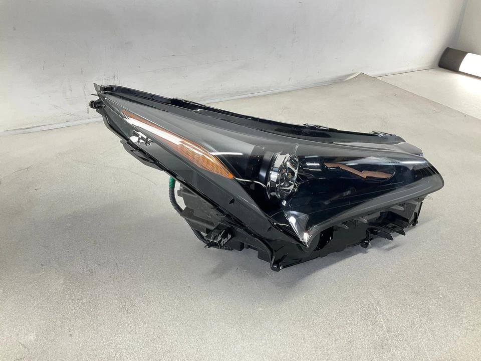 15-17 LEXUS NX200T Front Right Passenger Head Light Lamp - Image 3 of 4