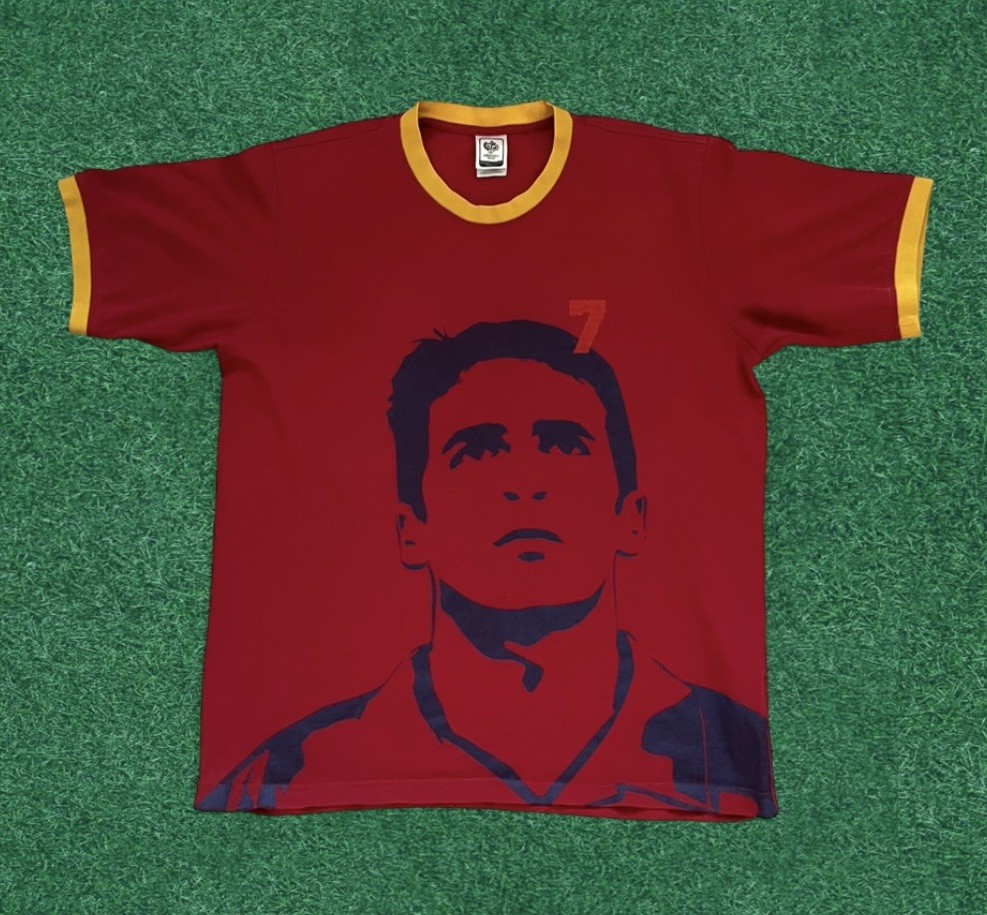 Vintage 2006 Spain World Cup Soccer Red Graphic Print Cotton Tee Raúl Men’s L