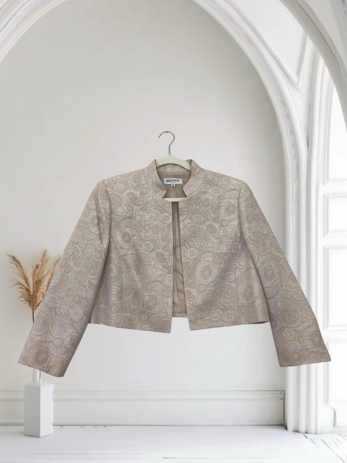 Kasper Women’s Floral Jacquard Open Front Crop Blazer Jacket Size 10