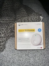Airthings 322 Wave Enhance Indoor Air Quality Monitor