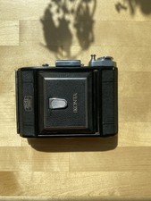 Zeiss Ikon Ikonta 4.5x6 Folding Camera Black Novar-Anastigmat 75mm Prontor-SV