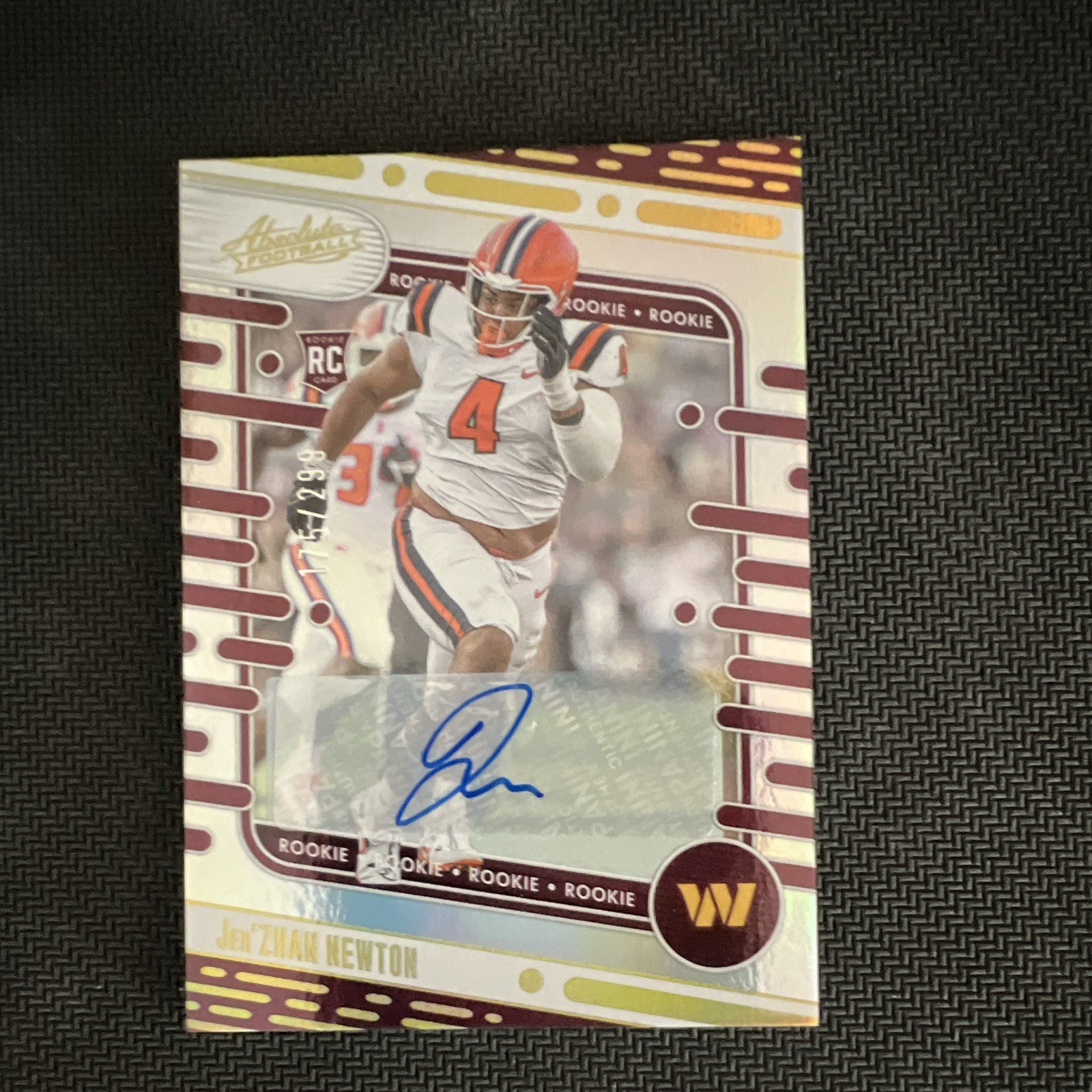 Jer'Zhan Newton Panini Absolute #136 Signature-Spectrum