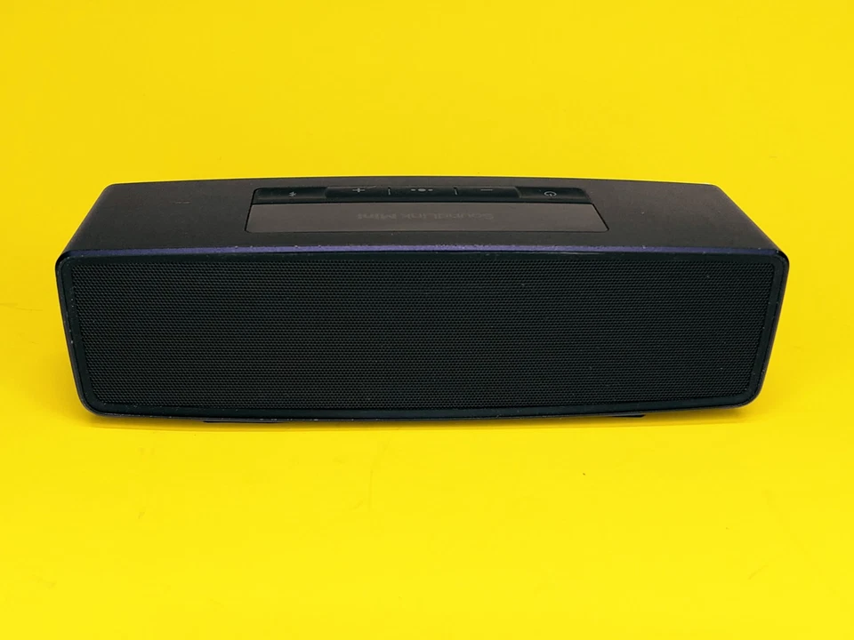 Authentic Bose SoundLink Mini II Bluetooth Speaker Special Edition With Type C - Image 3 of 4