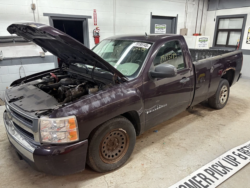 Used Front Right Seat Belt Front fits: 2008 Chevrolet Silverado 1500 pickup buck Foto 2 de 4