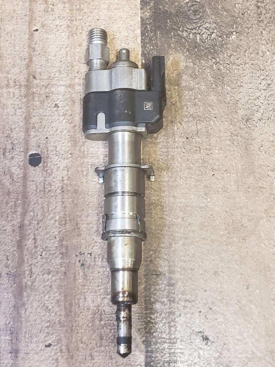 2009-2013 BMW X5 E70 LCI 4.4L N63 TURBO ENGINE FUEL INJECTOR OEM 