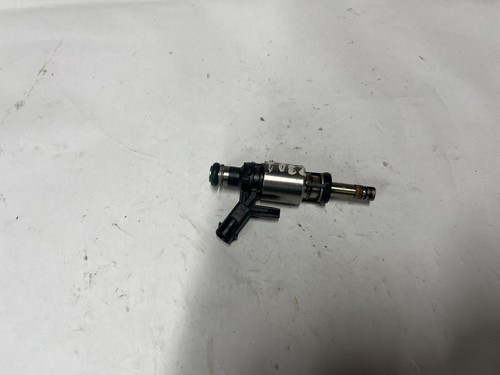 AUDI A3 Limousine 8VS, 8VM 2019 Kraftstoffinjektor 06G906036S