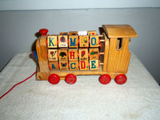 VTG. 1980's Wood "Alphabet, Words, & Numbers Pull Along Train Engine" Handmade