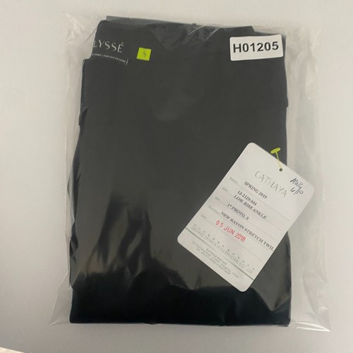 Lysse Low Rise Ankle Leggings Size Small Black Rayon Twill Sample - Picture 10 of 10